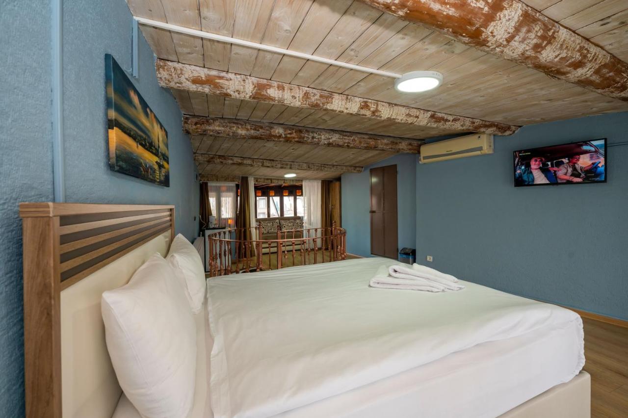 Taksim Antique Hotel Istanbul Luaran gambar